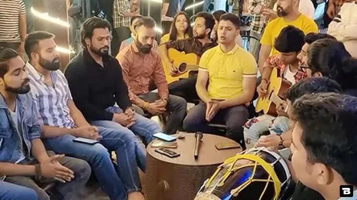 hanuman chalisa gurugram cafe