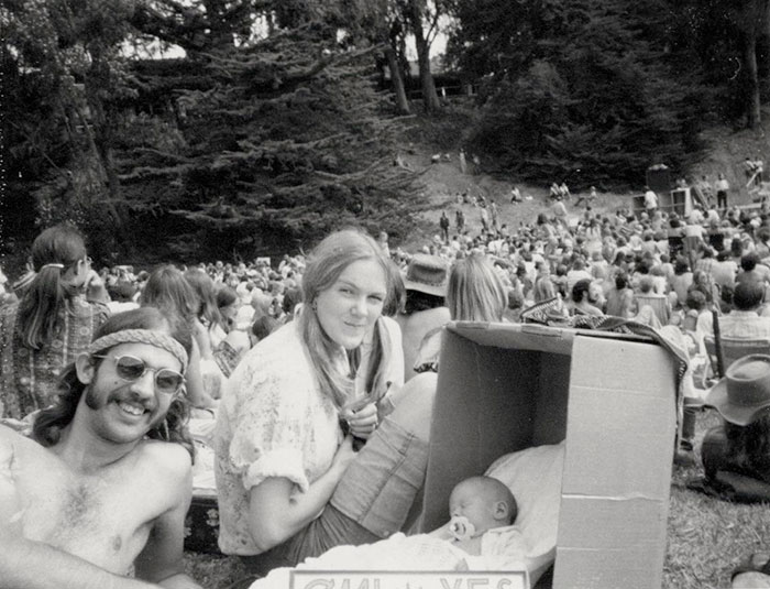 best funny photos, Funny, funny parenting fails, funny parents, funny photos, old photos, old-school parenting, parenting, parenting fails, parenting photos, Photos, vintage photos, parents outsmart their kids, parents get the best of their kids, parents smarter than kids, parents best kids, funny parents, funny parent, funny mom, funny dad, funny kids, parenting fails, parents funny, funny parenting, parents trolling, parents trolling their kids, parents troll kids, embarrassed kids, kids embarrassed, embarrassing parents, parents embarrassing, embarrassing mom, embarrassing dad, embarrassing moms, embarrassing dads, funny pics, funny pic, funny pictures, funny picture, funny photo, funny photos, funny family, family funny, parents vs kids, kids vs parents, parents versus kids, kids versus parents