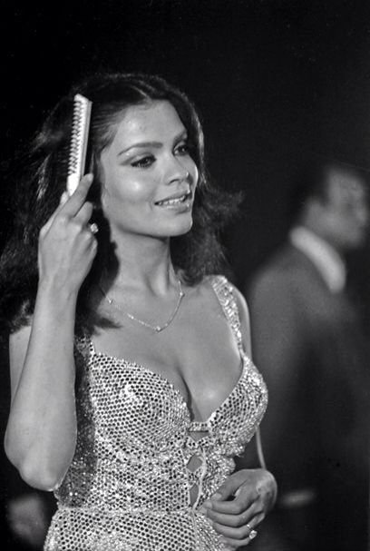zeenat aman vintage picture