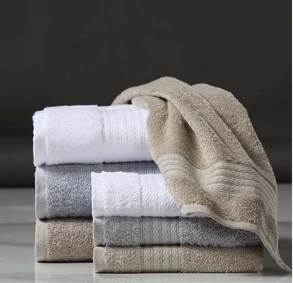 Here Is Why Towels Have Decorative Borders