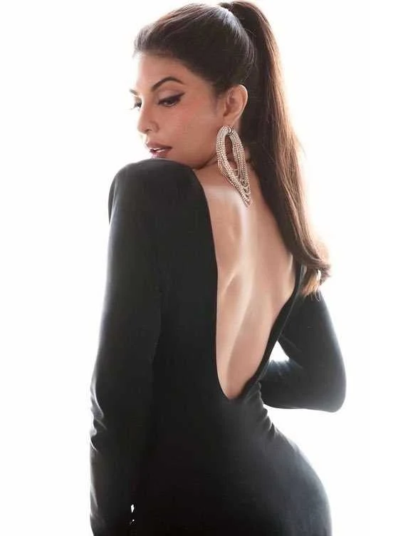 Jacqueline Fernandez backless dress bollywood actress