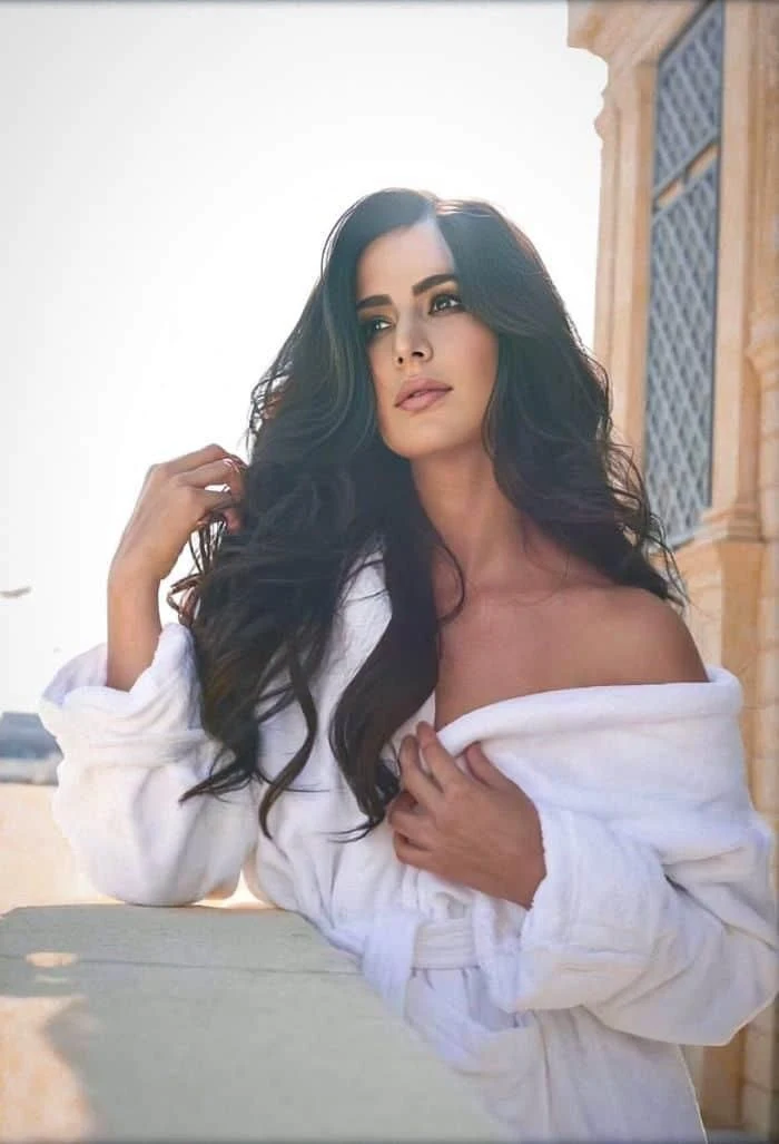 Katrina Kaif bathrobe bollywood actress Katrina Kaif bathrobe bollywood actress