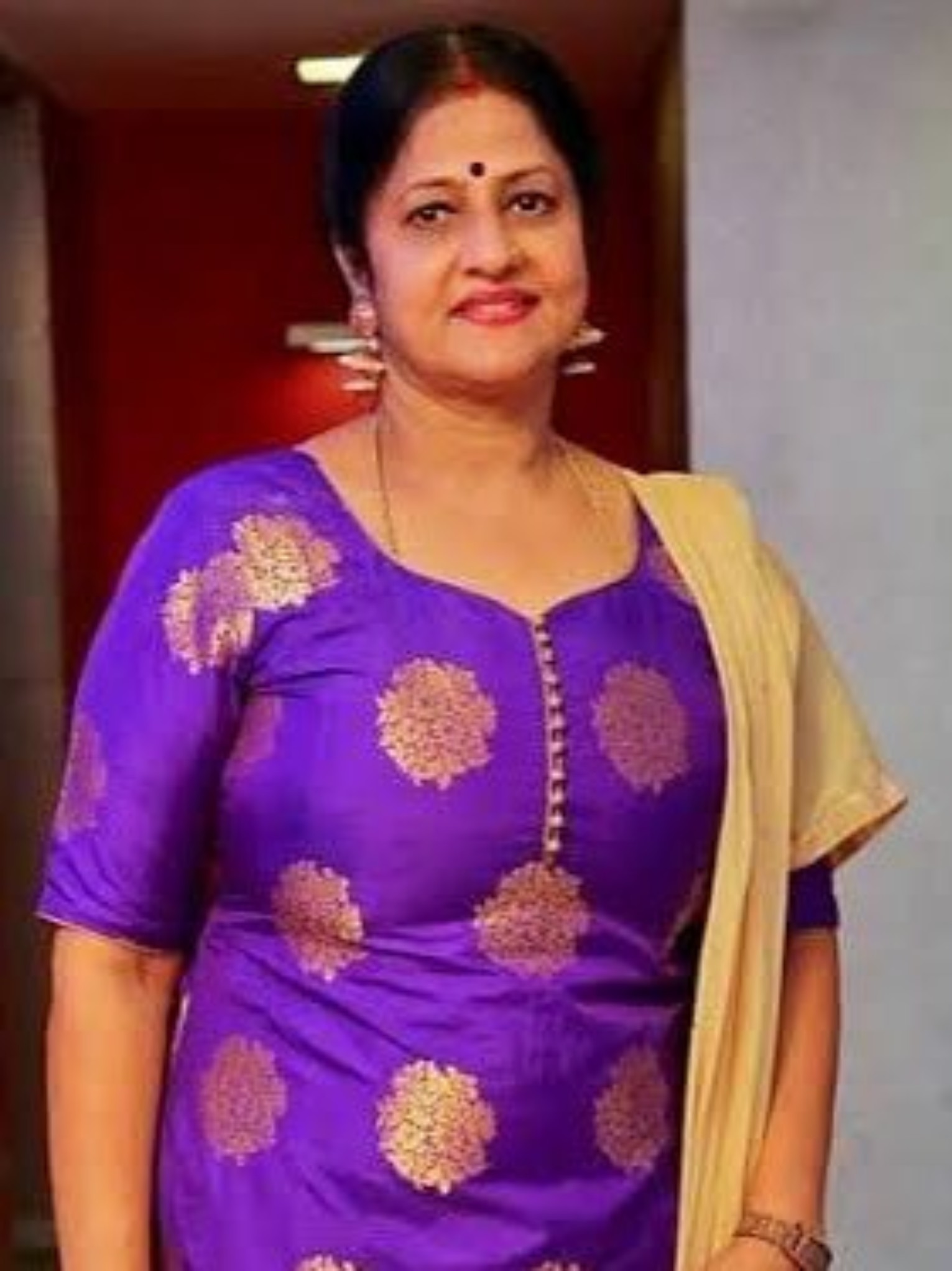 Jayamalini - Biography - IMDb
