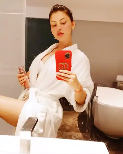 Urvashi Rautela bathrobe bollywood actress Urvashi Rautela bathrobe bollywood actress