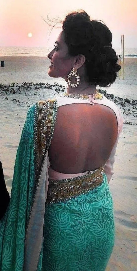 anita hassananani backless saree naagin tv actress anita hassananani backless saree naagin tv actress