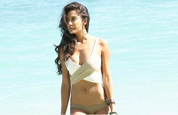  Lisa Haydon
