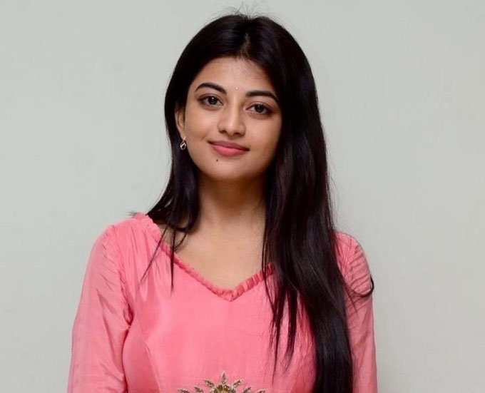 Anandhi