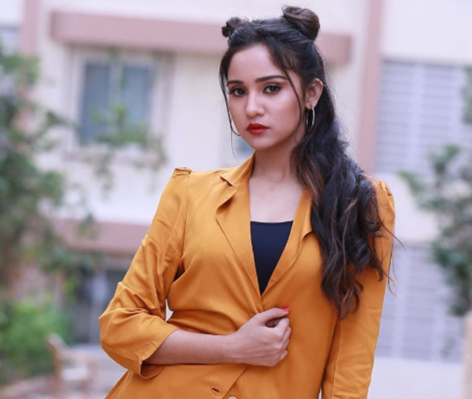 indian handsome girl
