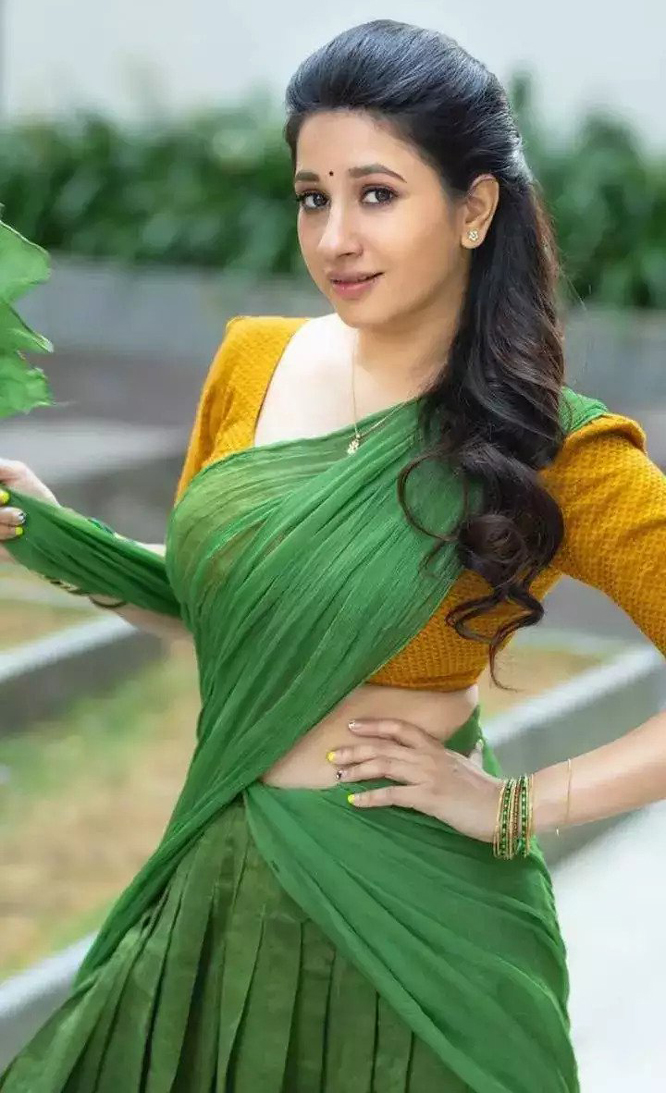 Kannada Heroine Manvita Kamath