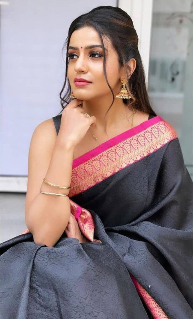 Kannada Serial Actress Namratha Gowda