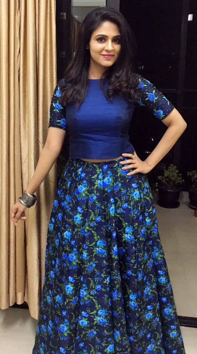 Malayalam Serial Actress Malavika Wales