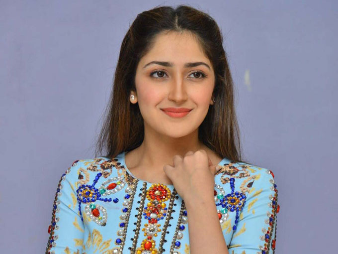 the beautiful girl in india