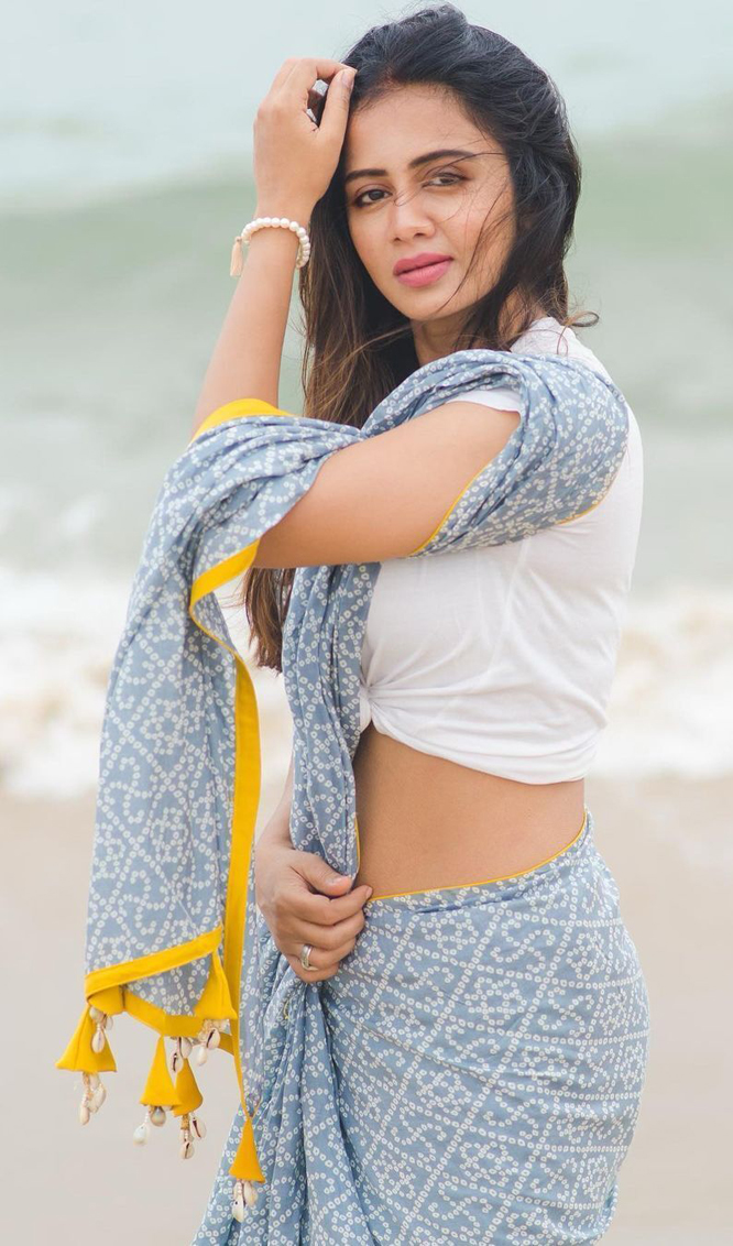 Tamil Anchor Vj Anjana Rangan