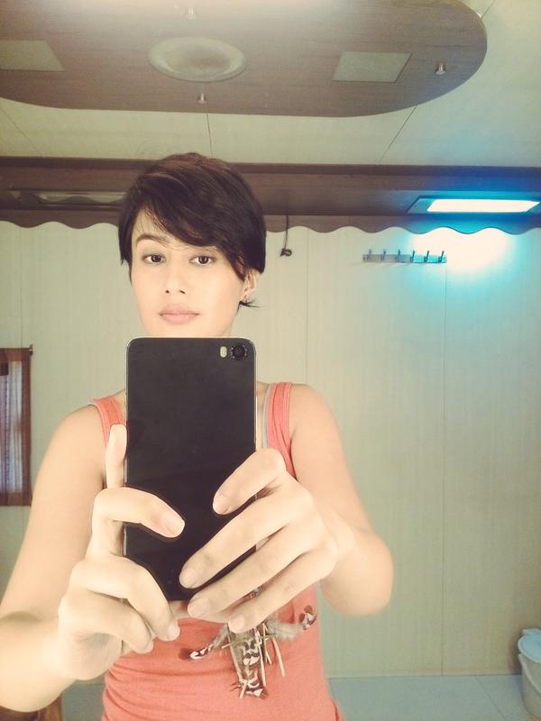 sasha-chettri-airtel-4g-girl (5)