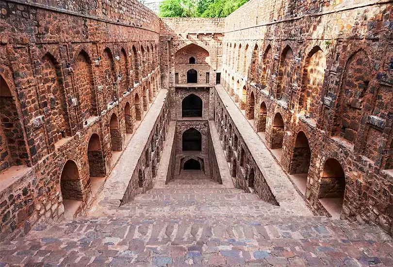 Agrasen ki Baoli
