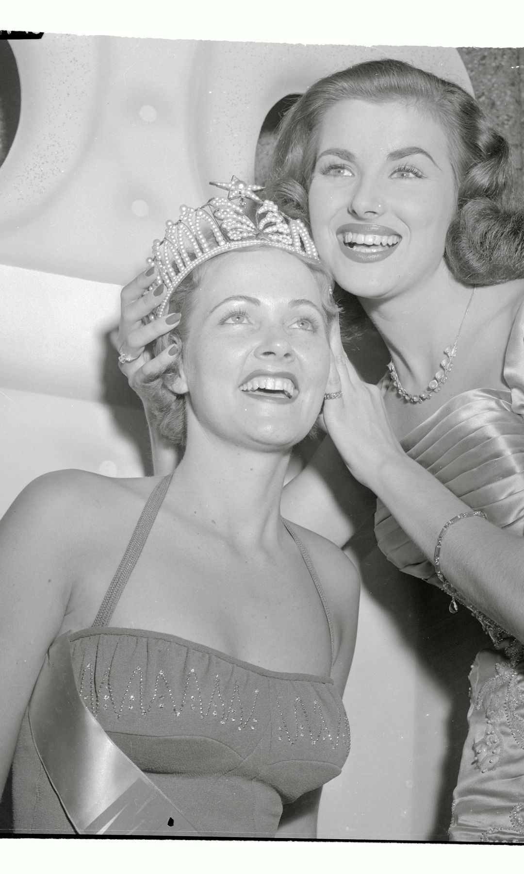 1954 – Miriam Stevenson (United States)