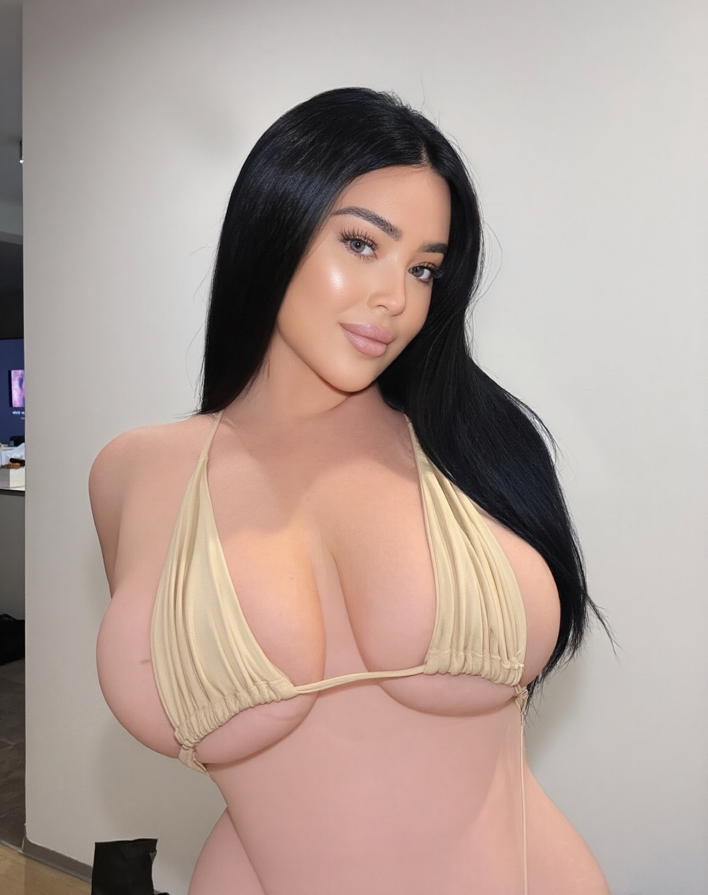 Captivating Grace Shapes Claudia Rivier Into The Ultimate Icon