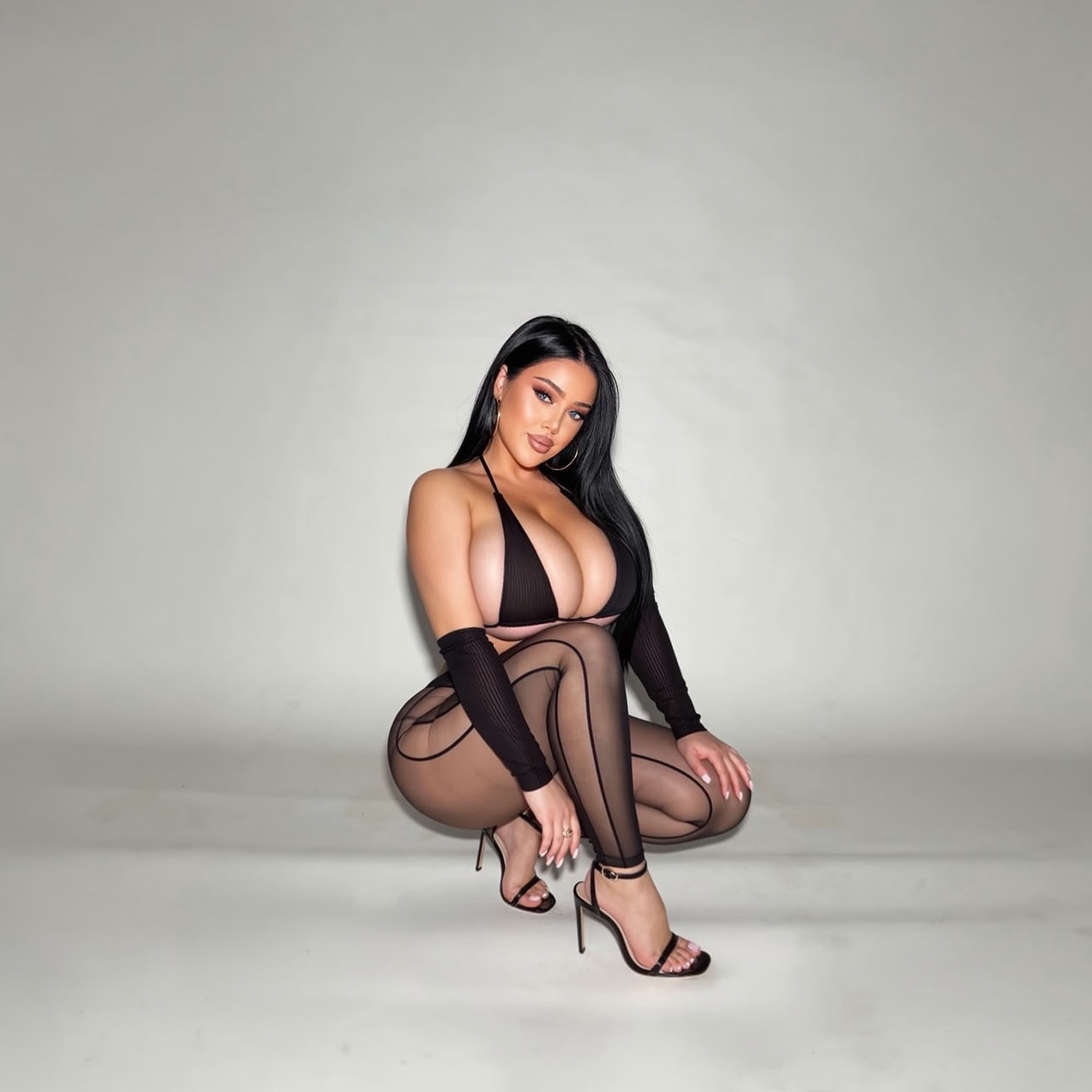 Captivating Grace Shapes Claudia Rivier Into The Ultimate Icon