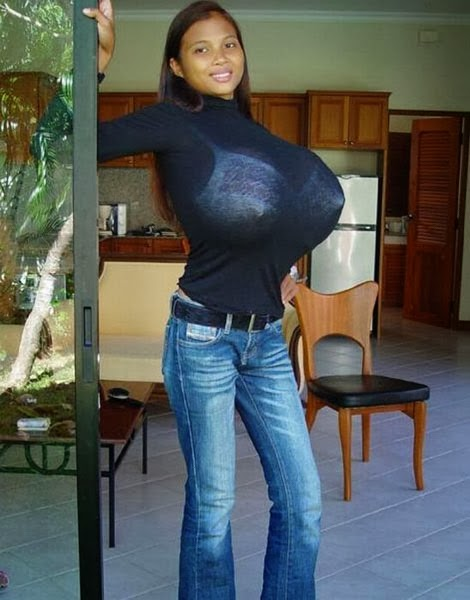 11 Women With The Biggest Boobs In History